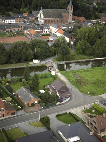 Beloeil. Canal Blaton-Ath. Vues aériennes.