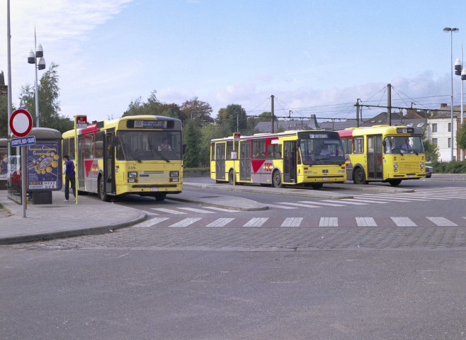 La Louvière. Gare des bus du T.E.C.