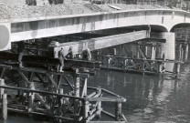 Vues de la construction du pont Charles de Gaulle