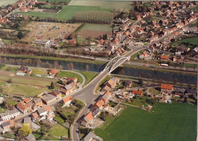 Mons. Ghlin. Ponts des rues de Jurbise et du Mouligneau.