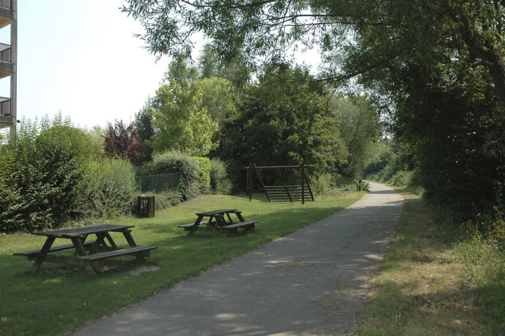 Jodoigne - Hoegaarden. Ancienne ligne SNCB 142.