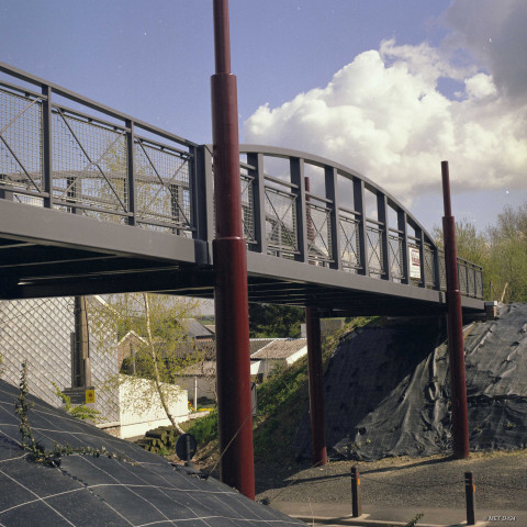 Thimister-Clermont. Thimister. Passerelle du RAVeL (ancienne ligne SNCB 38).