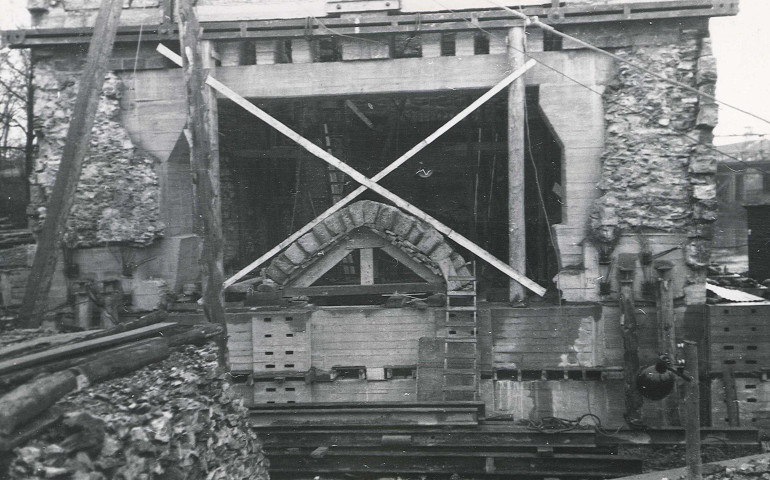 Relèvement du Pont des Trous et fouilles