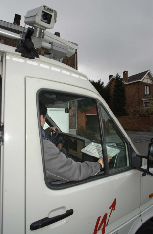 Namur. Saint-Servais. Véhicule inertiel.