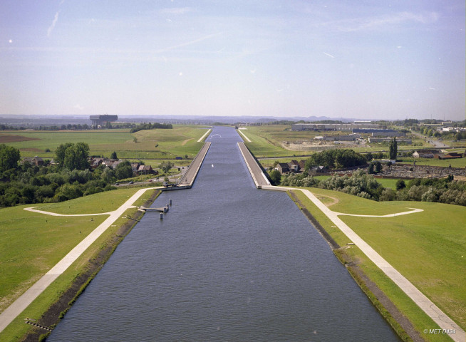 La Louvière. Houdeng-Aimeries. Vues aériennes.
