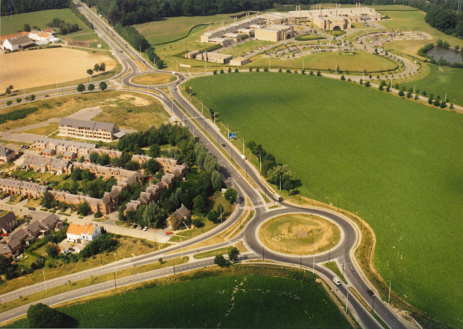 Louvain-La-Neuve. Ronds-points de lauzelle et du parc de l'aurore sur la RN4.