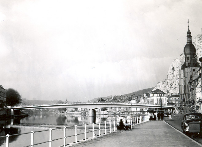 Vues du pont à une date indéterminée