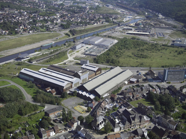 Charleroi. Couillet. Vues aériennes.
