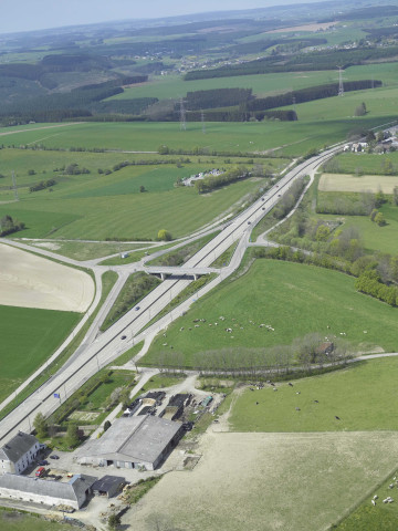 Fauvillers. Warnach. N4. Contournement.