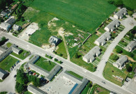 Paliseul. Traversée N899. Gare SNCB.