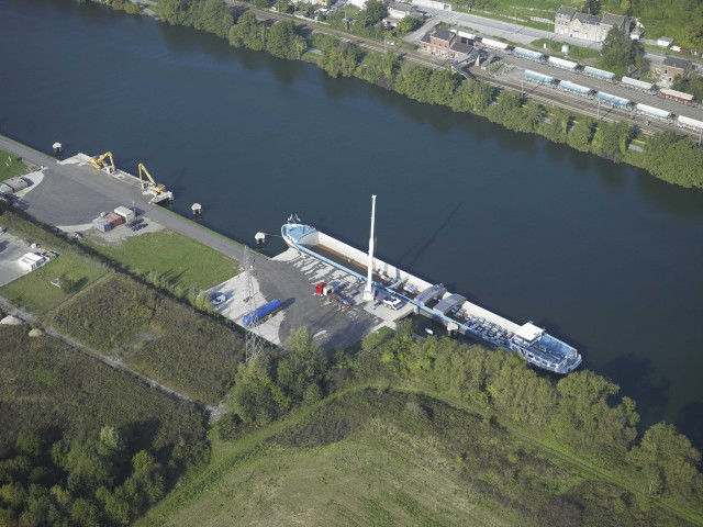 Engis. Hermalle sous-Huy. Vues aériennes.