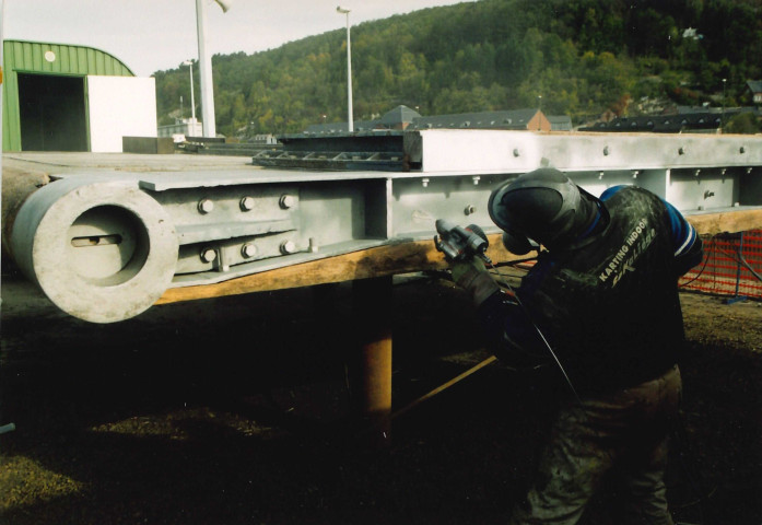 Dinant. Ecluse no 4. Travaux sur les portes et les aqueducs larons.