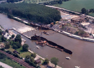 Vue aérienne du barrage-écluse