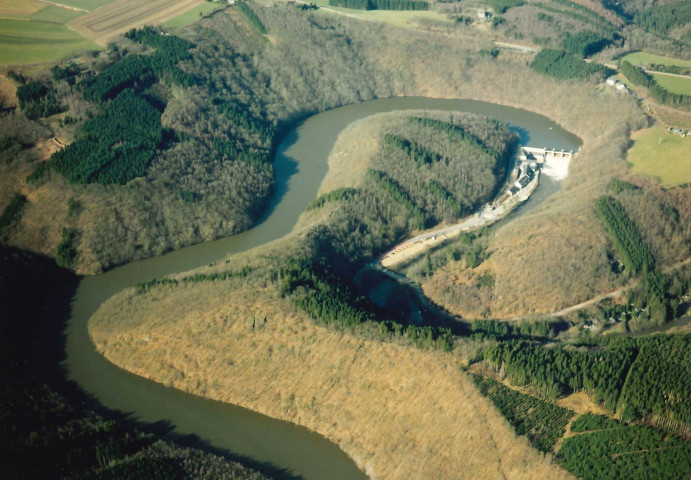 Ourthe de Nisramont à Liège.