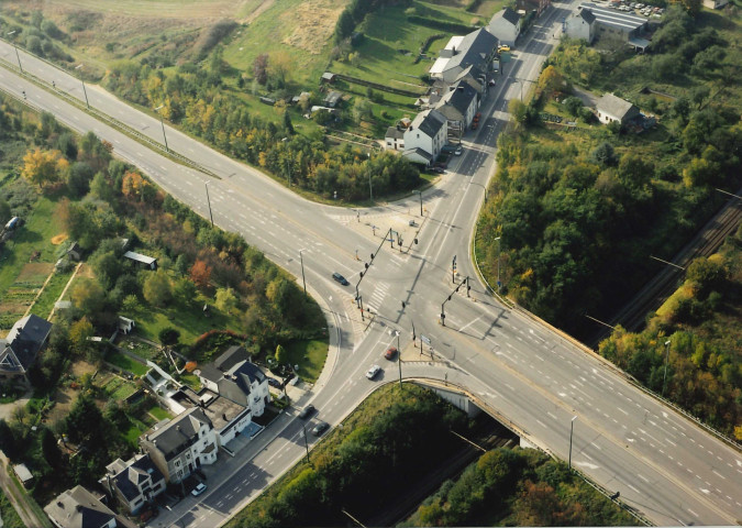 Arlon. Carrefour des RN 82 et RN 83.