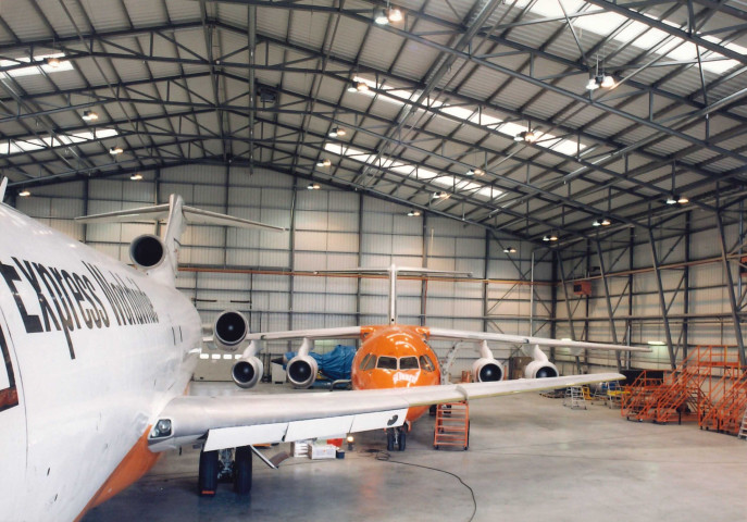 Grâce-Hollogne. Bierset. Hangar de maintenance de TNT.