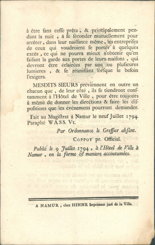 Annonce du mayeur et des échevins de la Ville de Namur sur les mesures de surveillance à prendre en ville, notamment par les bourgeois. Concertation avec le baron de Ducker, commandant de la Ville et de la citadelle. Signé Coppoy.