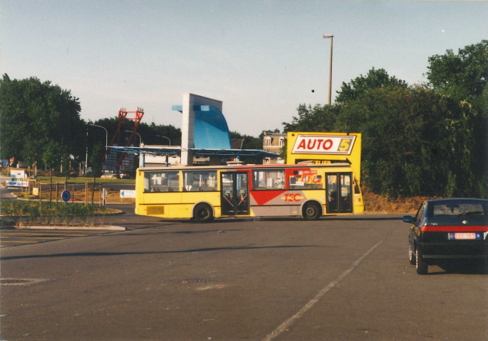 Rocourt. Complexe commercial.