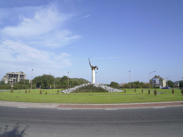 Binche. Giratoire RN55/563 "A la renverse"