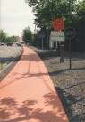 Leuze-en-Hainaut. Pistes cyclables dans le centre urbain.