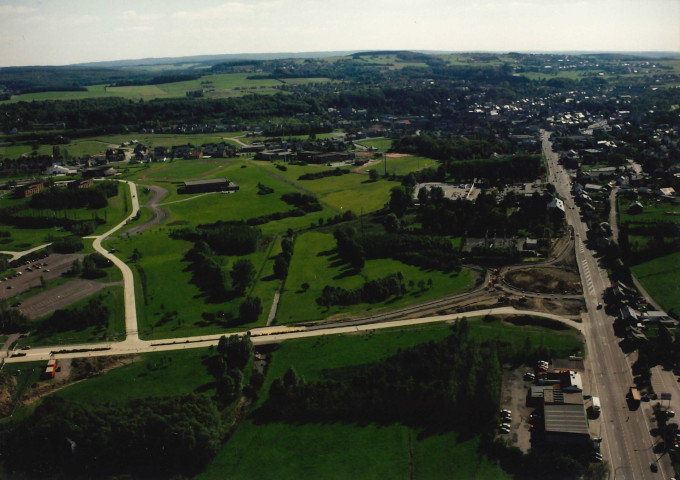 Marche-En-Famenne. RN 63. Création d'un rond-point dans le quartier de la briqueterie.