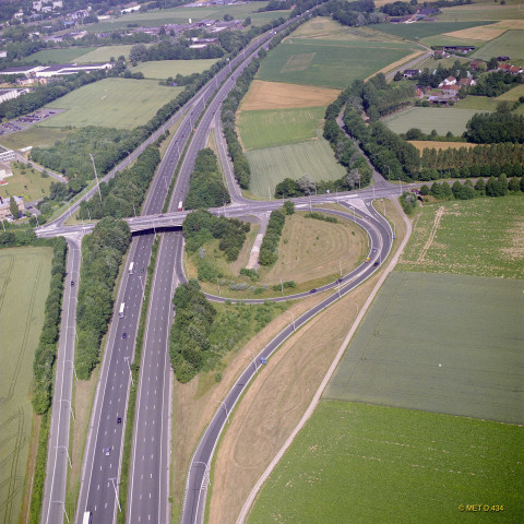 Chaumont-Gistoux. Sortie 9 à Corroy-le-Grand.
