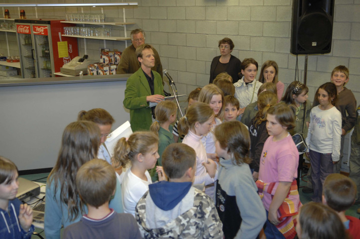 Ciney. Passage du brevet de cycliste.
