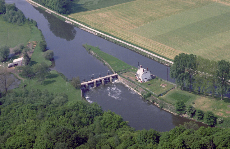 Fontaine-Valmont. Barrage n°3.