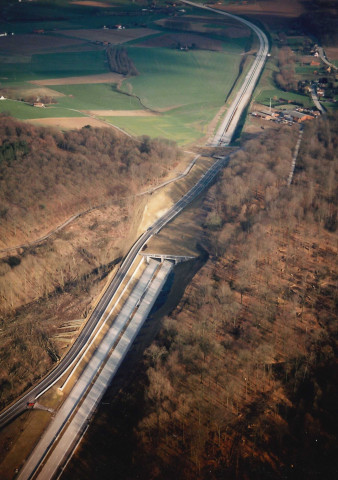 Enghien. Vues aériennes des travaux sur la A8.
