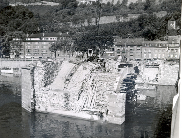 Vues de la reconstruction du pont