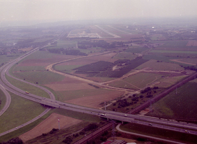 Grâce-Hollogne. Travaux d'aménagement de l'aéroport de Liège et environs.