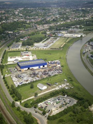 Namur (Malonne) et Floreffe (Floriffoux). Vues aériennes de la Sambre.