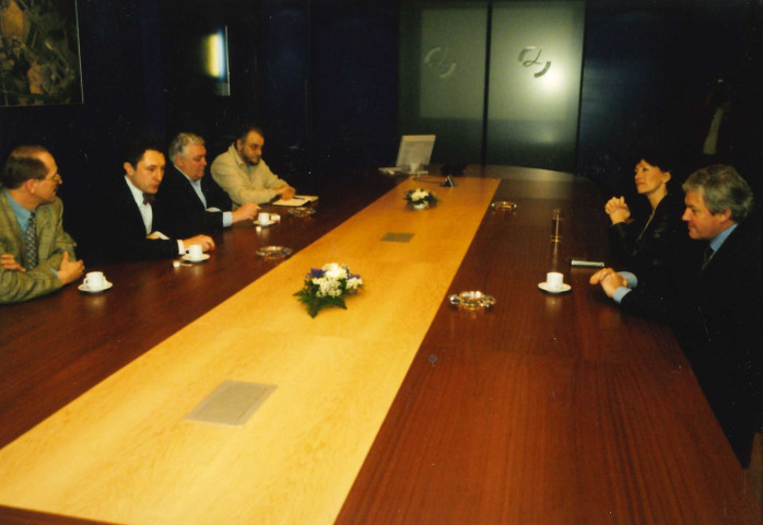 Grâce-Hollogne. Bierset. Liège-Airport. Visite de M. la Ministre Onkelinx.