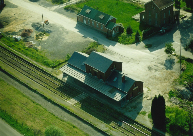 Hastière. Ancienne gare SNCB.