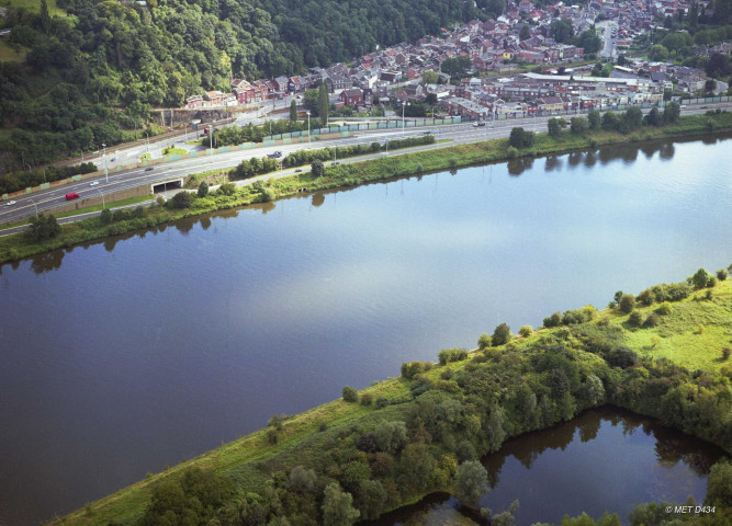 Visé. Cheratte. Vues aériennes.