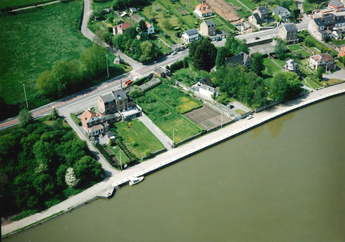 Profondeville. Rivière. Vues aériennes.