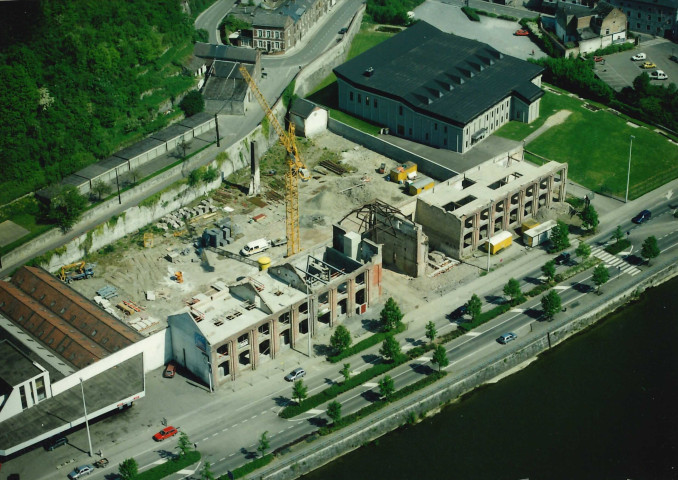 Dinant. Construction de "la Dinantaise".
