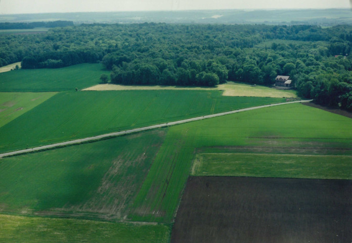 Ham-sur-Heure-Nalinnes. Lieu-dit "Par-delà le Vivier".