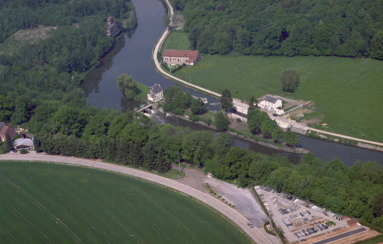 Barrage et écluse n°7 du Trou d'Aulne.