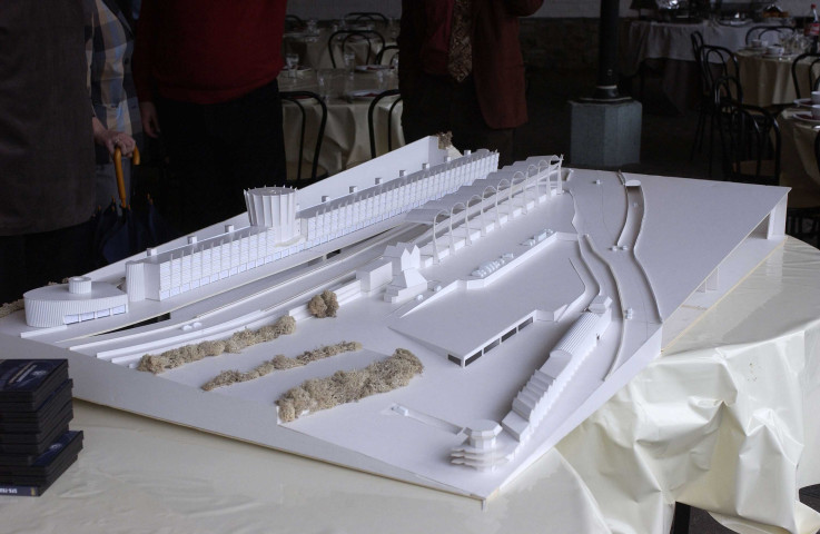 Stavelot. Circuit de Francorchamps. Visite d'une délégation polonaise.