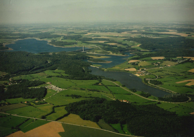 Cerfontaine. Complexe des barrages de l'Eau d'Heure et de la Plate Taille.