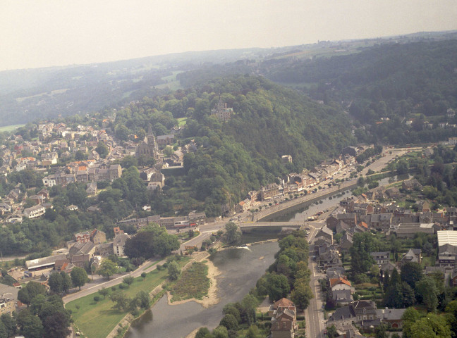 Esneux. Pont et barrage fixe.