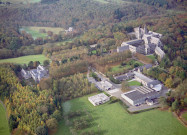 Anhée. Abbayes de Maredsous et de Maredret.