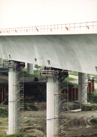 La Louvière. Houdeng-Aimeries. Evolution du chantier du futur pont-canal du Sart.