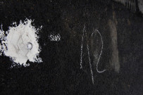 Pont à Celles. Canal Charleroi-Bruxelles. Mise en charge du nouveau pont.