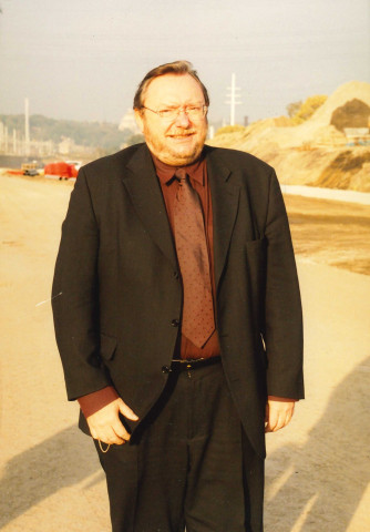 Liège. Jonction des autoroutes E25 et E40. Visite de M. le ministre Van Cauwenberghe des chantiers.