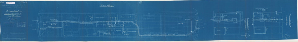 Voiture automotrice. Installation des tuyaux du frein Westinghouse.