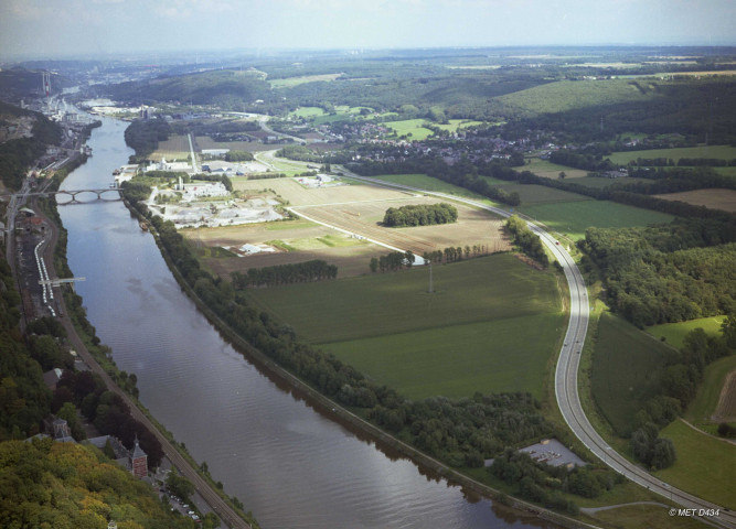 Engis. Hermalle-sous-Huy. Vues aériennes.