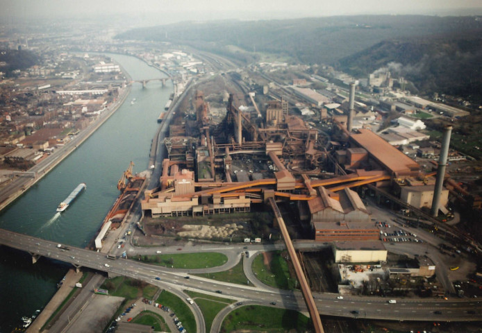 Seraing. Ougrée. Usine Cockerill.