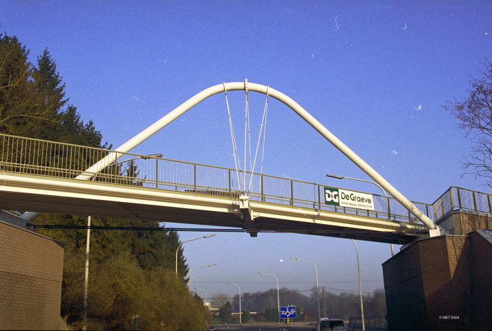 Gembloux. RAVeL. RN 4. Passerelle.